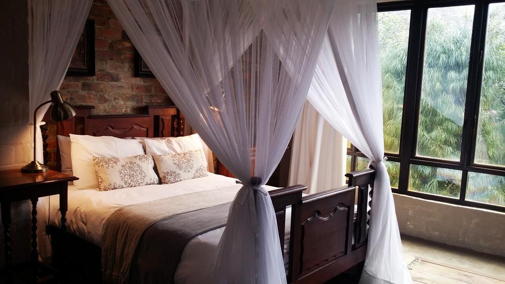 Hornbill House Self Catering Accommodation Hermanus Bilik gambar