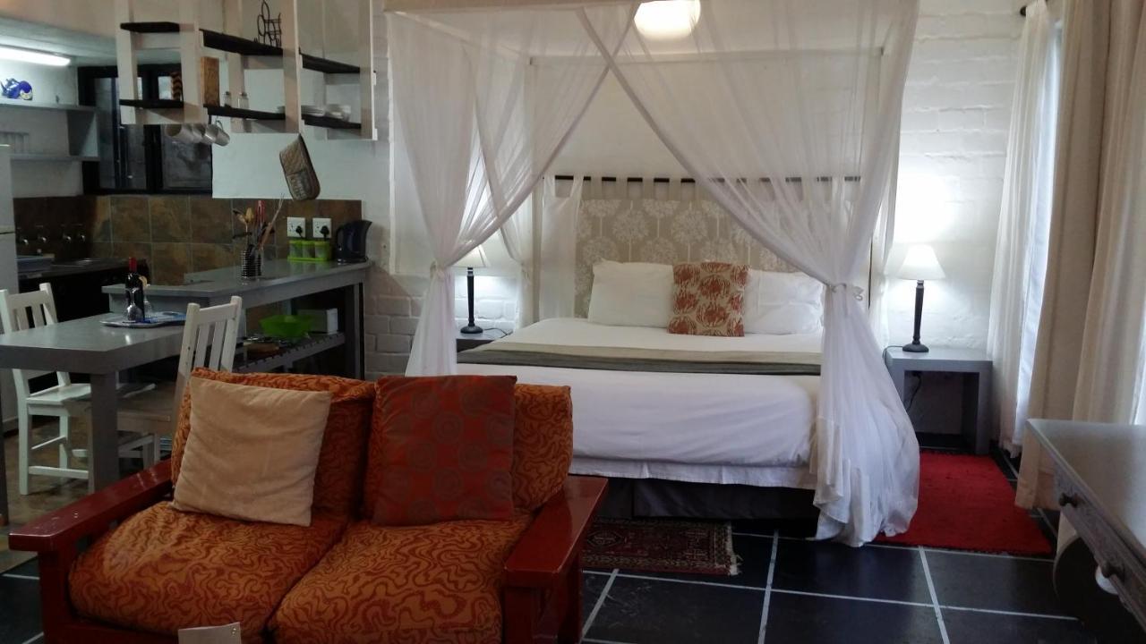 Hornbill House Self Catering Accommodation Hermanus Luaran gambar