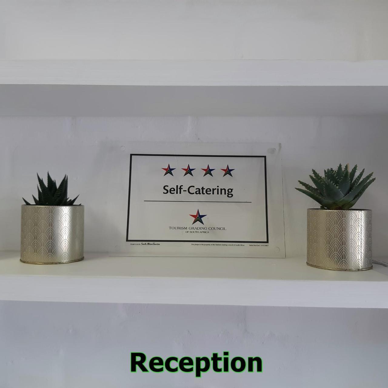 Hornbill House Self Catering Accommodation Hermanus Luaran gambar